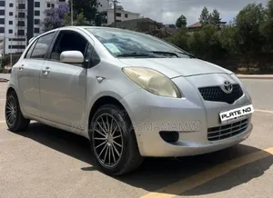 Toyota Yaris 2007 Silver