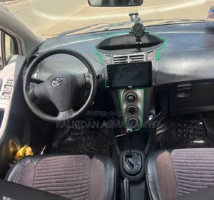 Toyota Yaris 2007 Silver