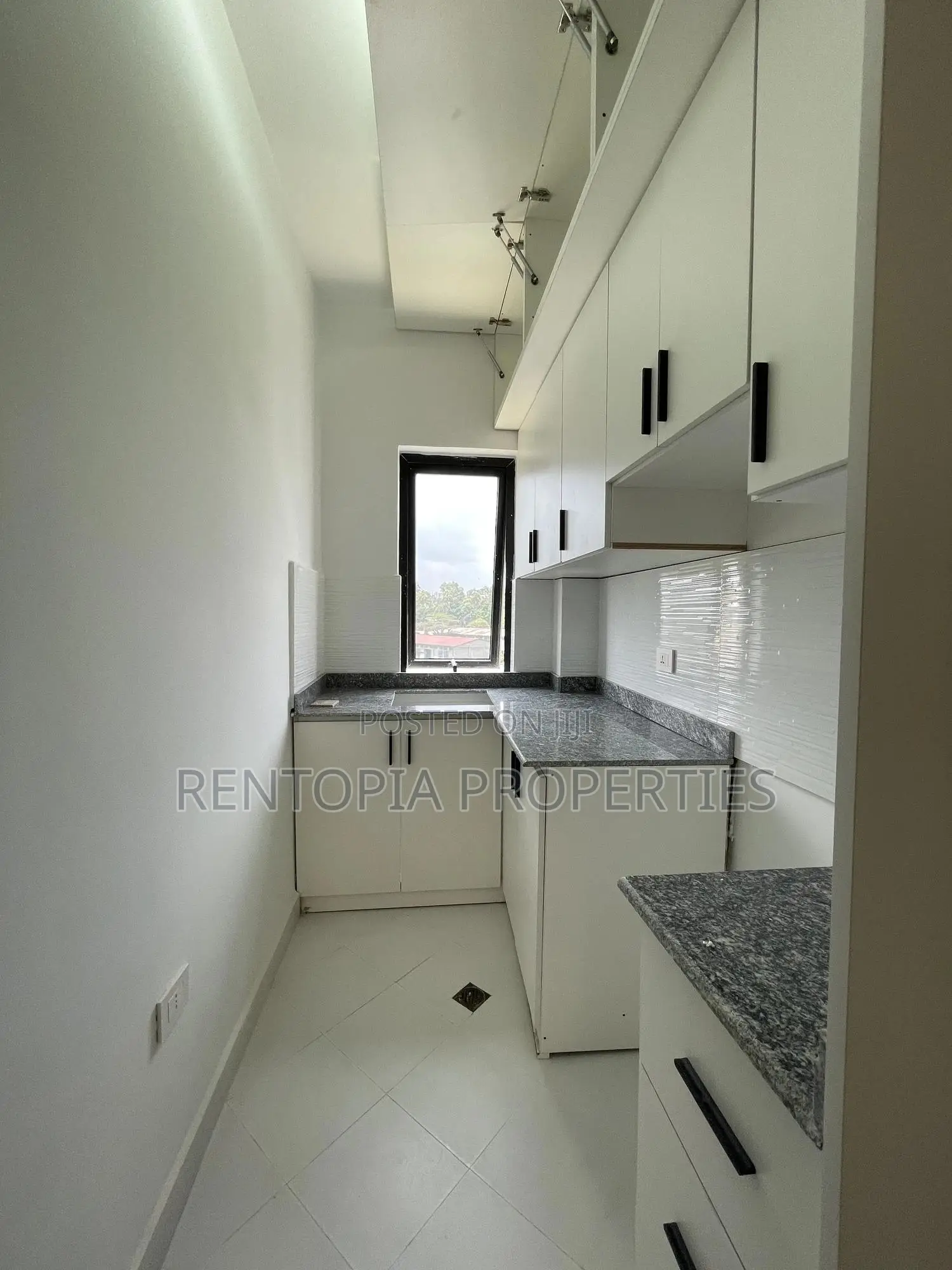 1bdrm Apartment in Yeka for rent