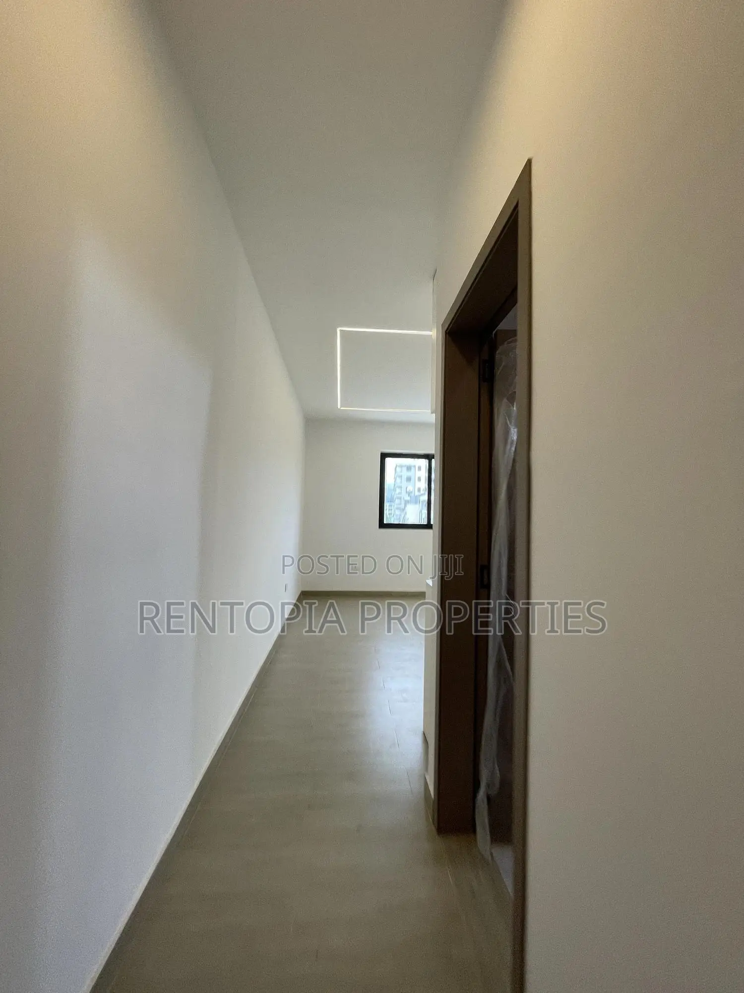 6bdrm House in Yeka for sale