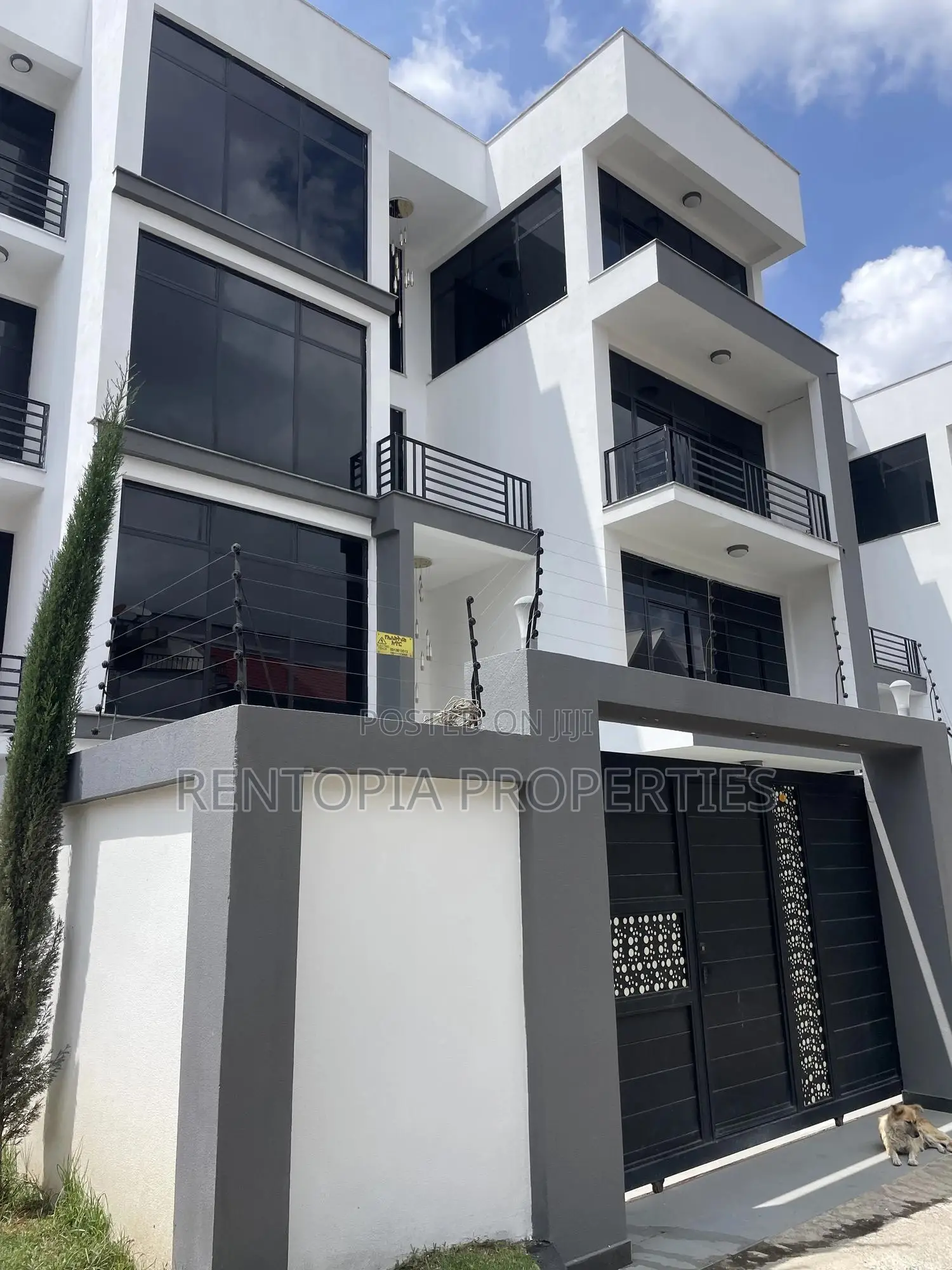 7bdrm House in Bole for sale