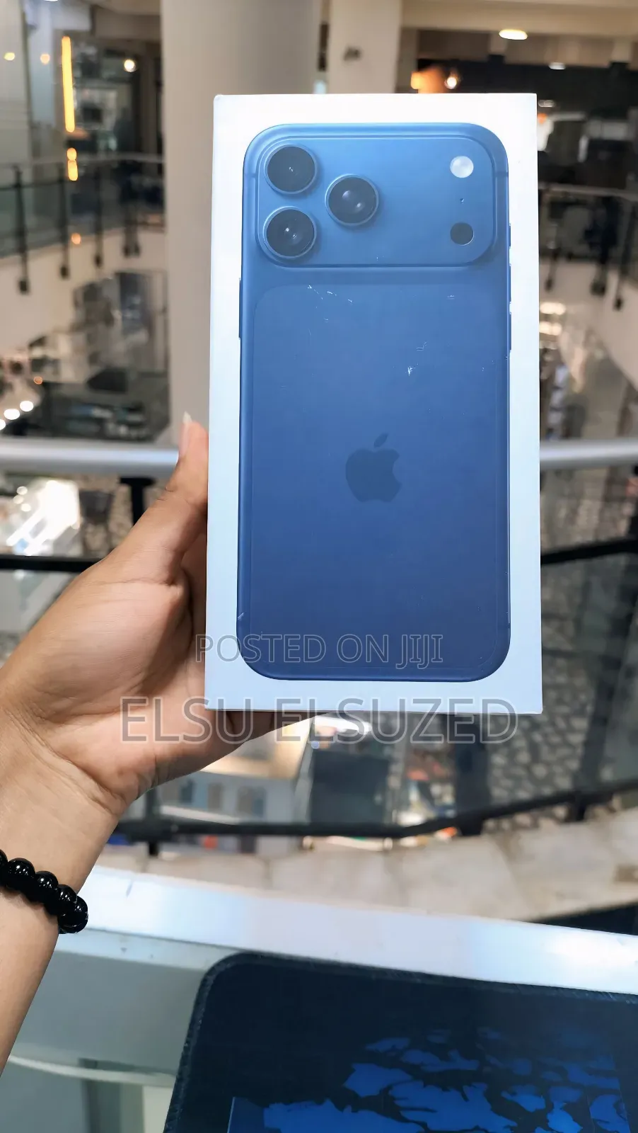 New Apple iPhone 17 Pro Max 256 GB Blue