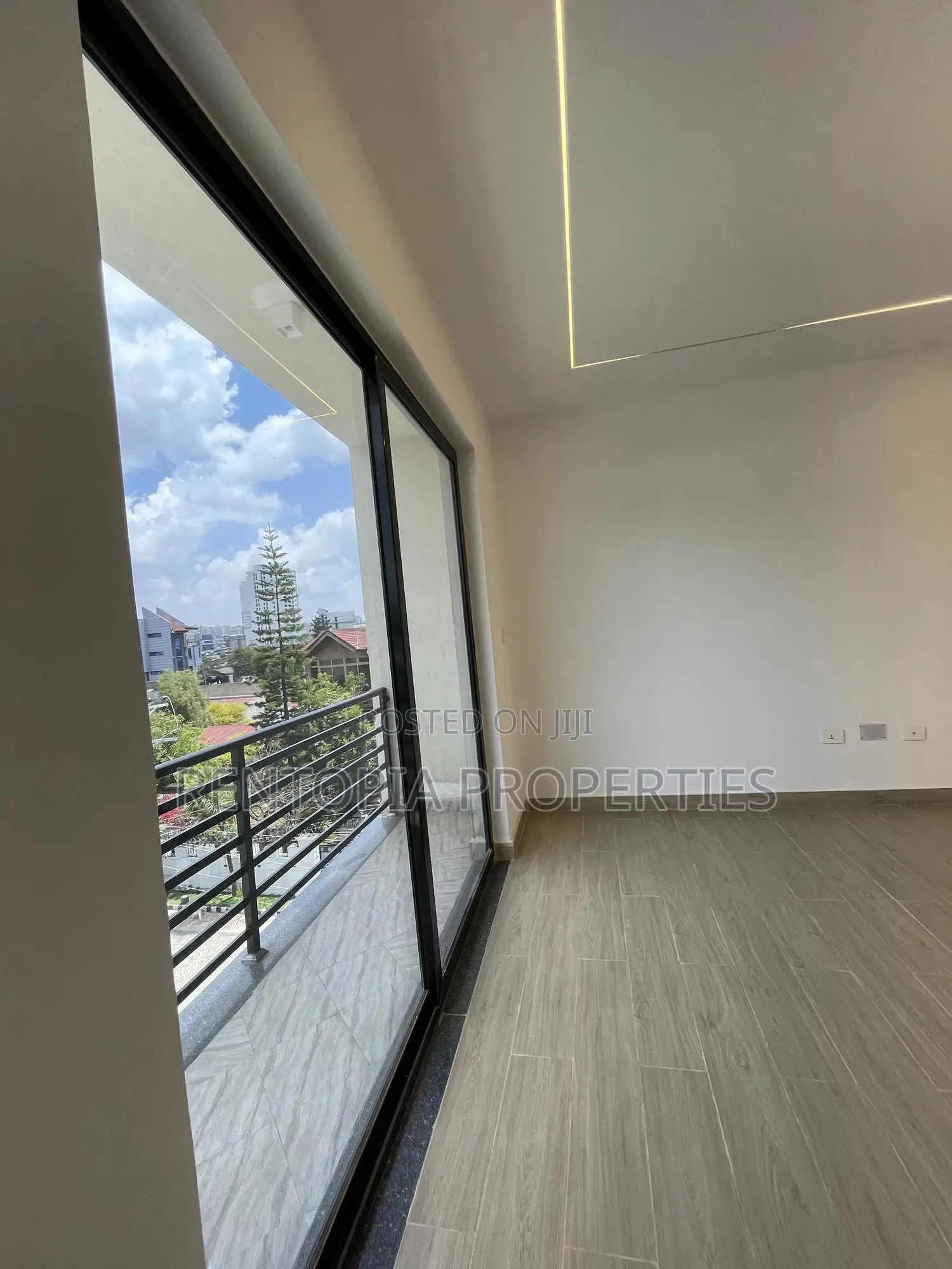 3bdrm Apartment in Yeka for rent