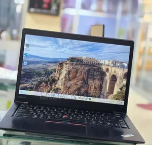 New Laptop Lenovo 8GB Intel Core i5 SSD 256GB