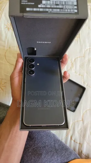 New Samsung Galaxy S25 FE 5G 256 GB Black