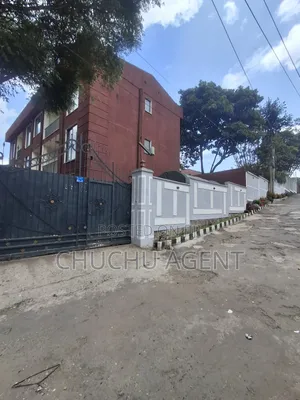 12bdrm House in Bole for rent
