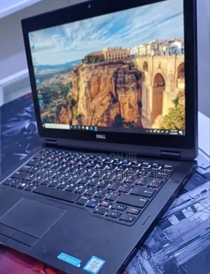 New Laptop Dell Latitude 5310 16GB Intel Core i7 SSD 512GB