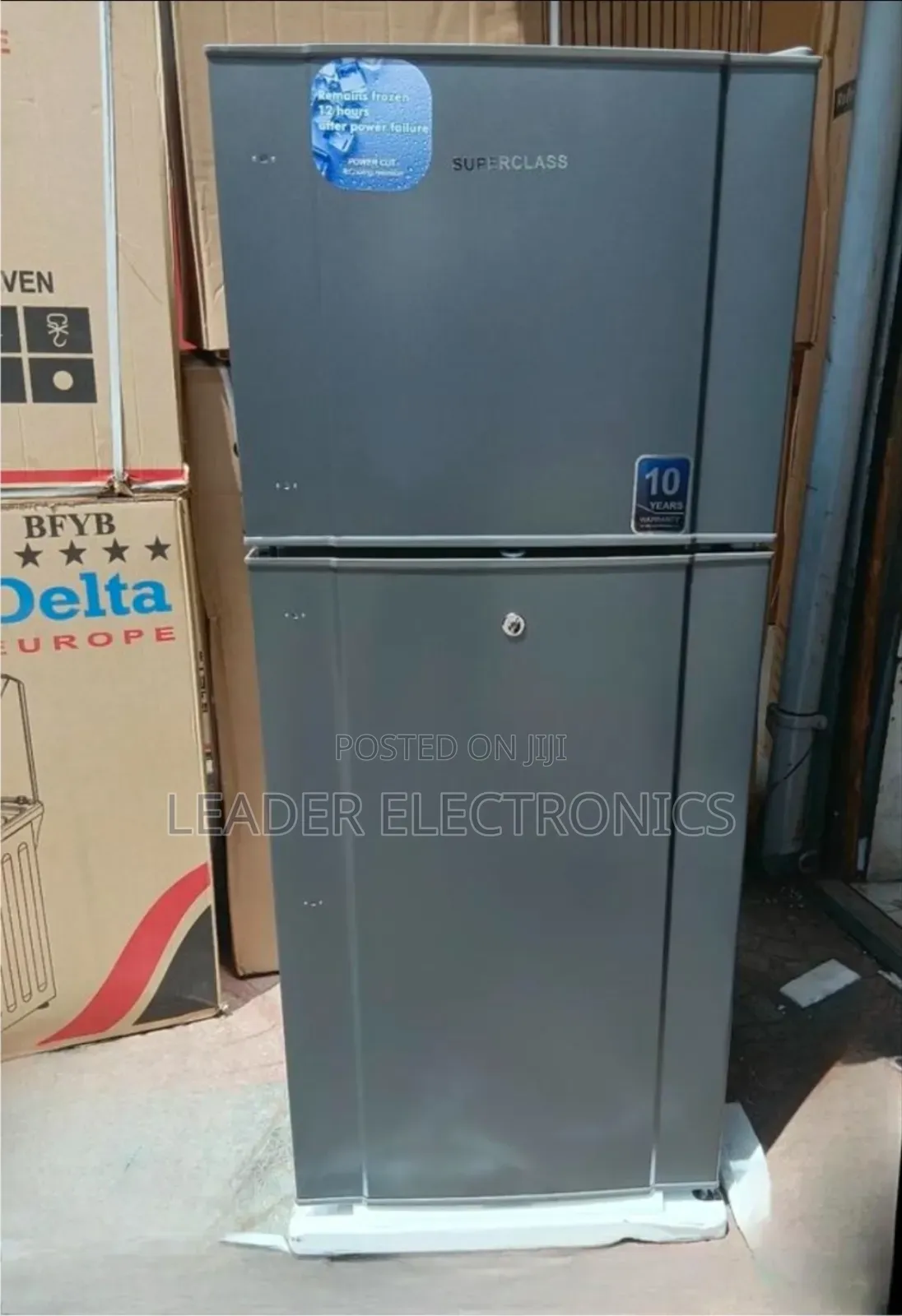 Superclass Refrigerator Model 270 – Spacious Efficient Cooling