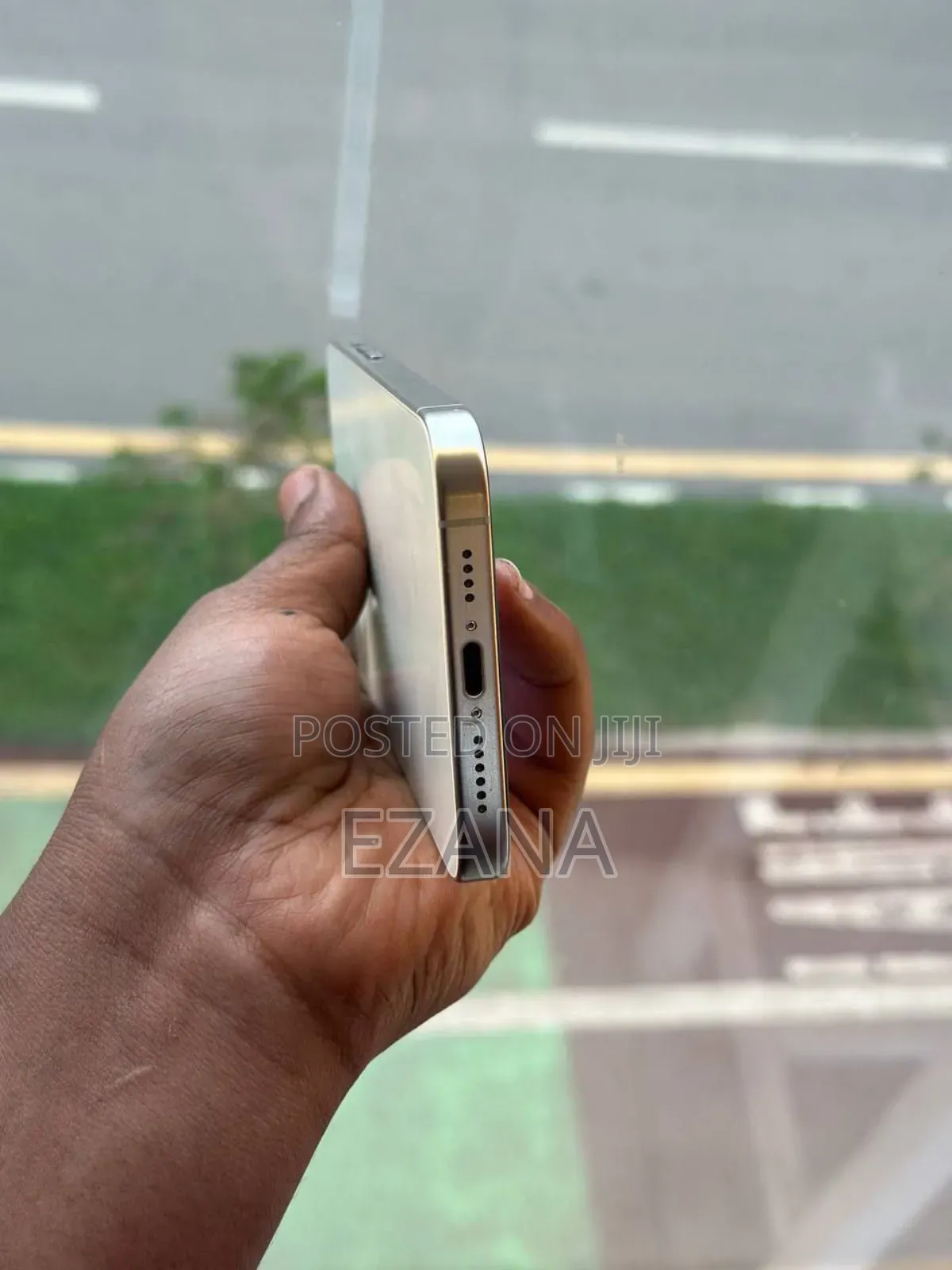 Apple iPhone 15 Pro Max 256 GB White