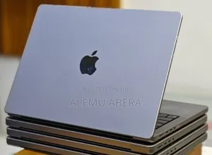 New Laptop Apple MacBook Pro M1 32GB Apple M1 Pro SSD 512GB