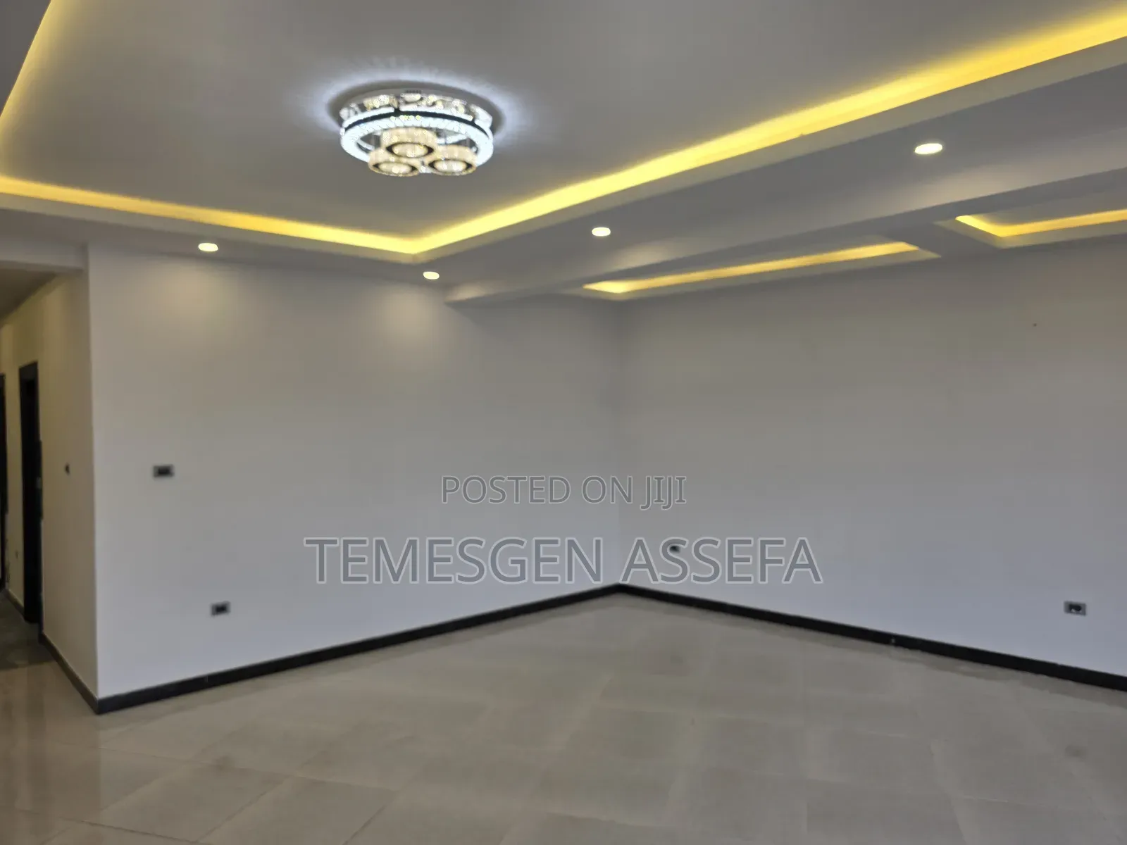 Furnished 2bdrm Apartment in Sefineh Apartment, Gullele for sale