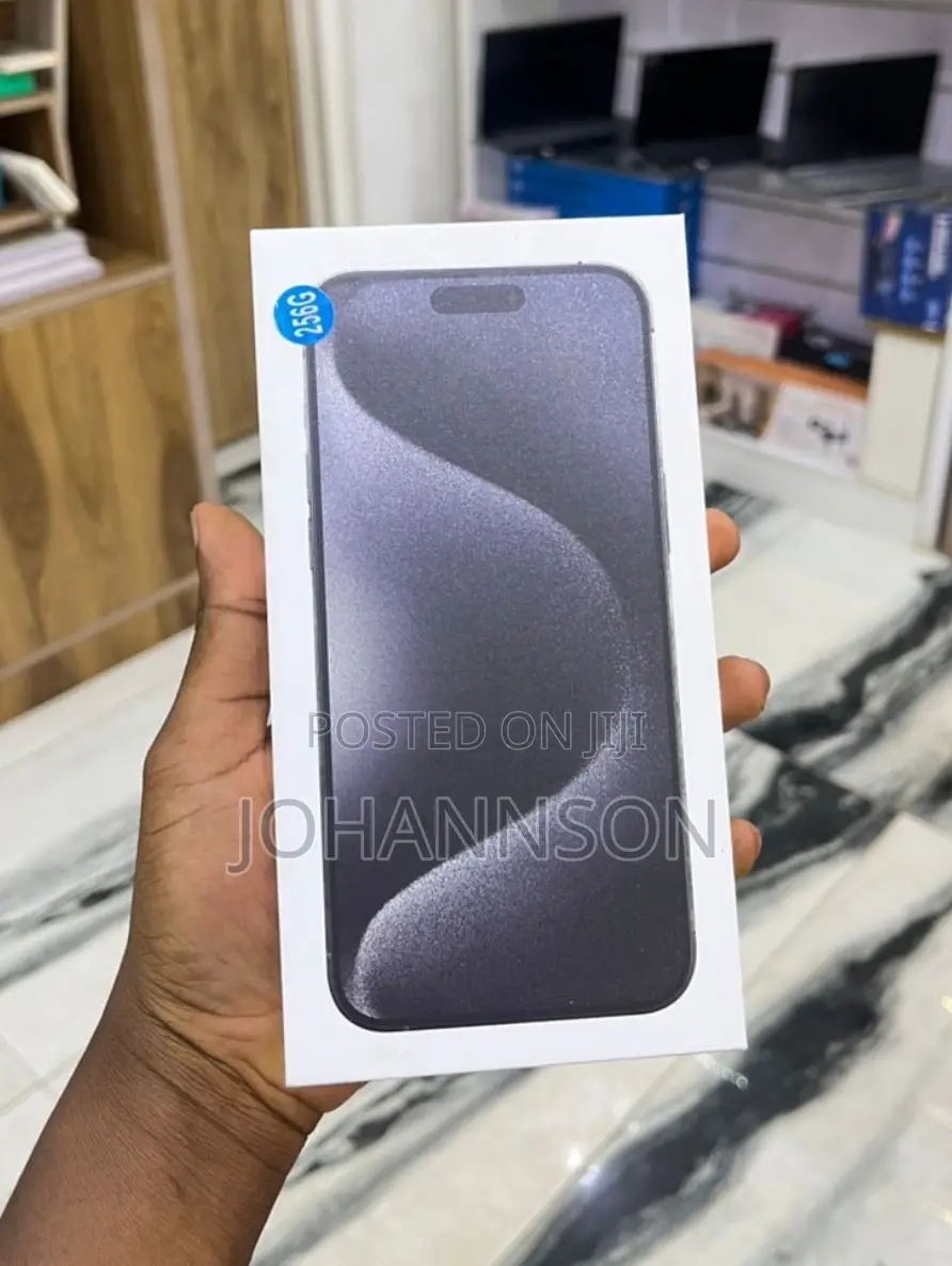 New Apple iPhone 15 Pro Max 256 GB