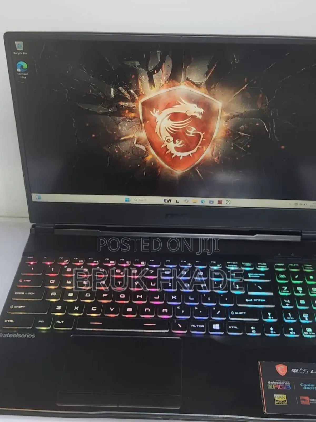 New Laptop MSI CR430 16GB Intel Core i5 SSD 512GB