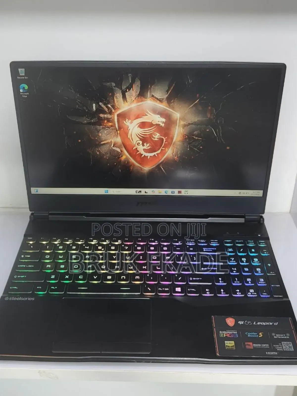 New Laptop MSI CR430 16GB Intel Core i5 SSD 512GB