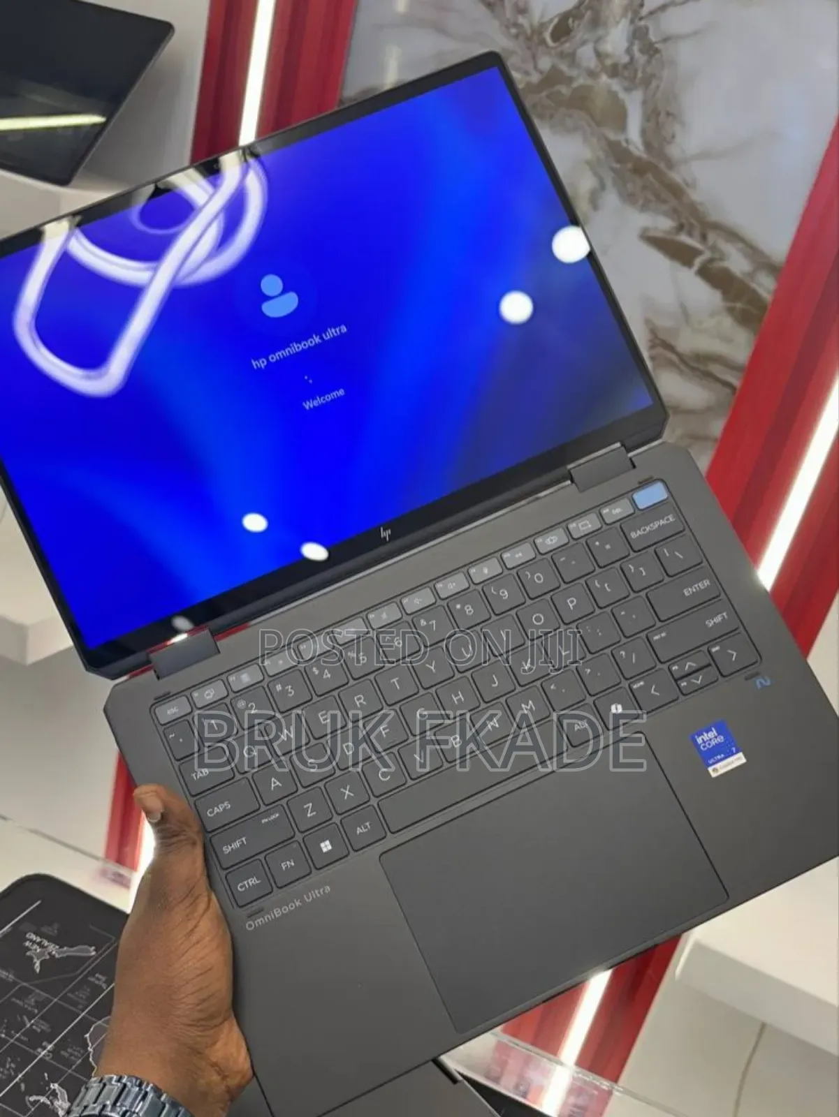 New Laptop HP OmniBook 5 14" 16GB Intel Core Ultra 7 SSD 1T