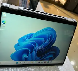 New Laptop HP OmniBook 5 14" 16GB Intel Core 7 SSD 512GB