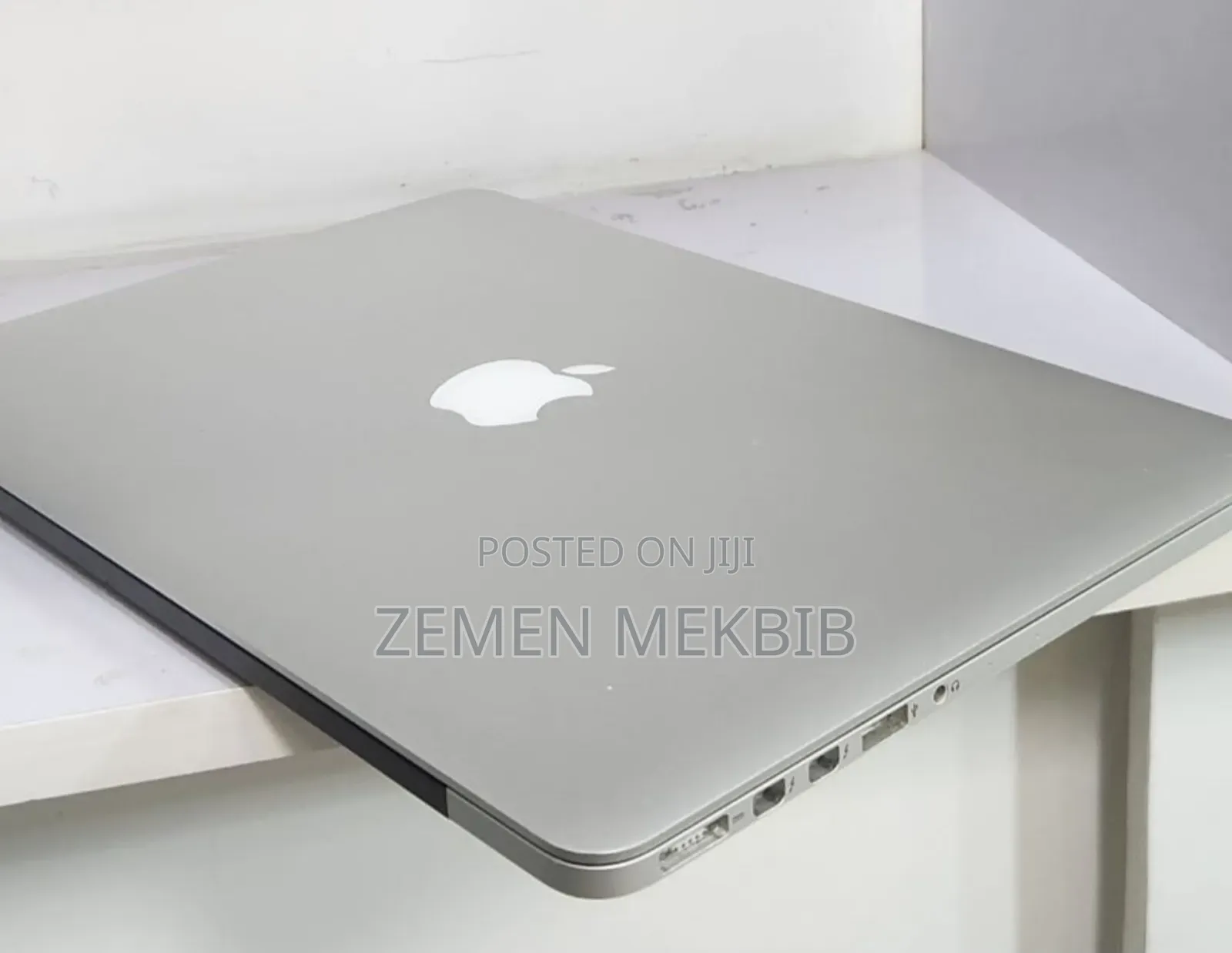 New Laptop Apple MacBook Pro 2015 16GB Intel Core i7 SSD 512GB