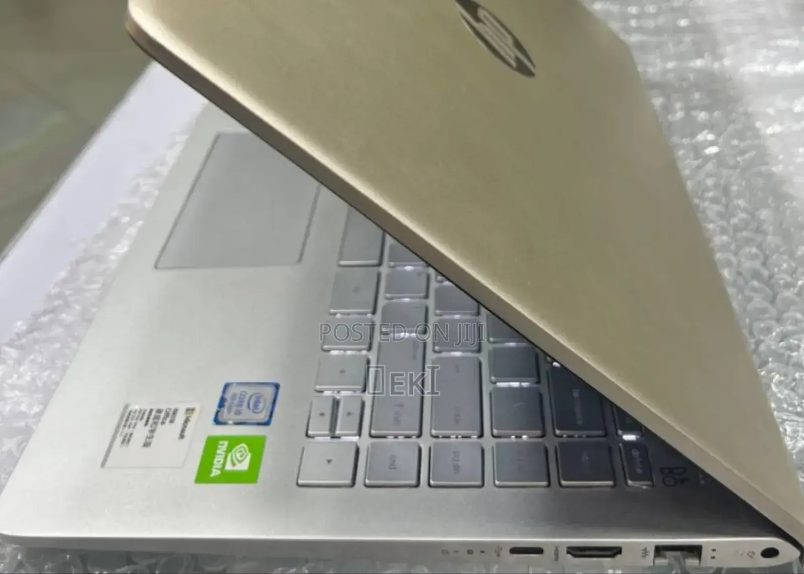 New Laptop HP Pavilion 11 8GB Intel Core i5 SSD 512GB