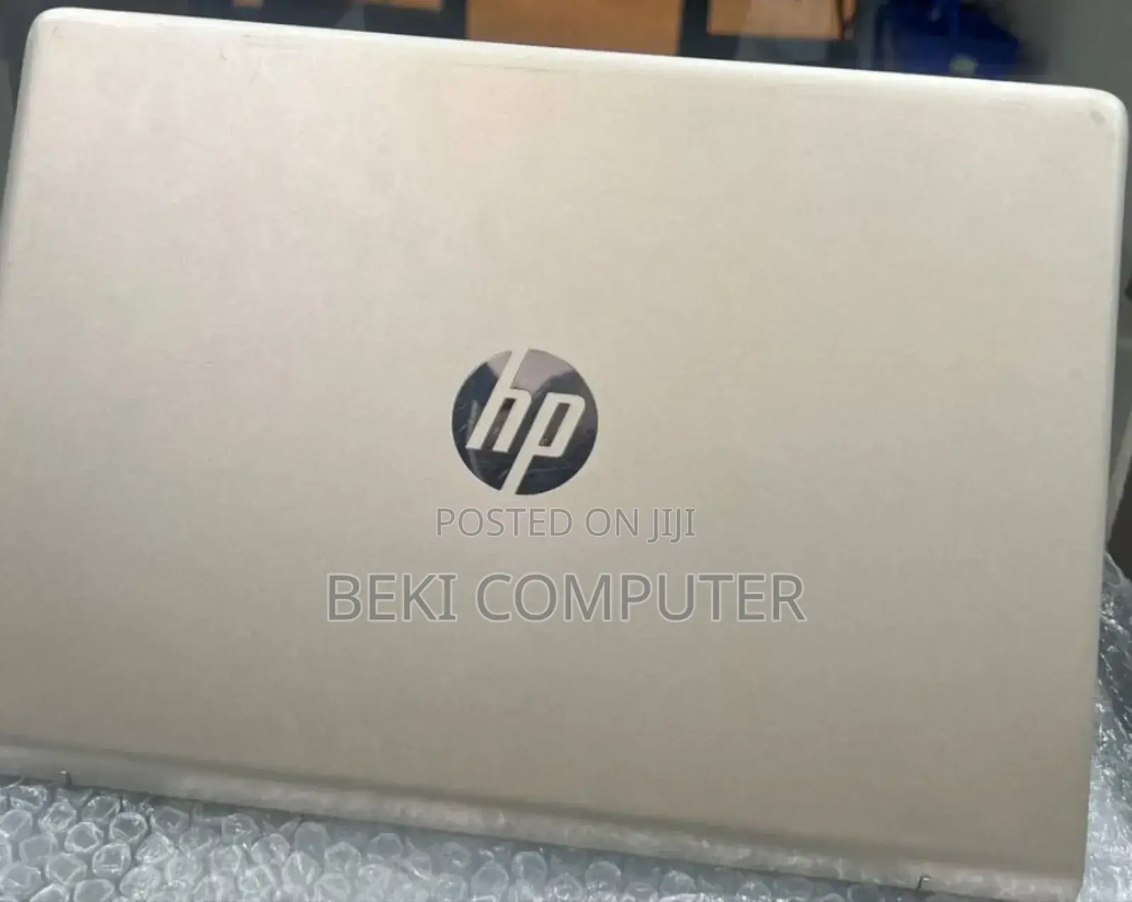 New Laptop HP Pavilion 11 8GB Intel Core i5 SSD 512GB