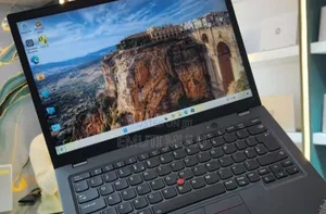 New Laptop Lenovo ThinkPad T14 16GB Intel Core i7 SSD 256GB