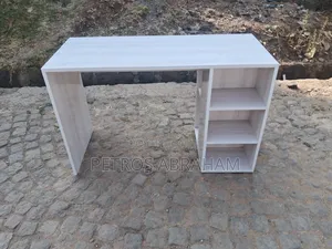 Smart Reading Table