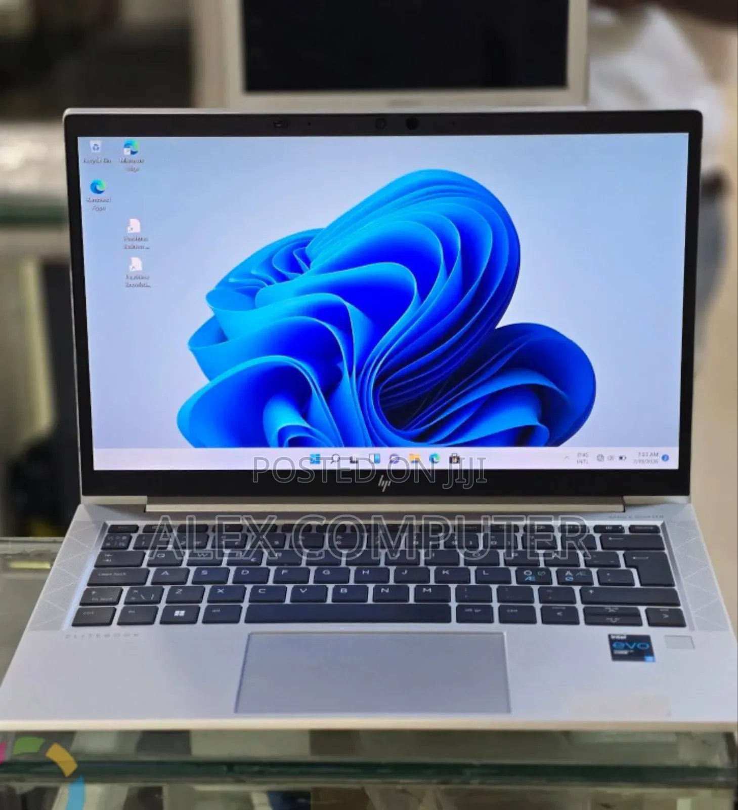 New Laptop HP EliteBook 830 G8 16GB Intel Core i5 SSD 512GB