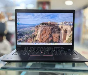 New Laptop Lenovo ThinkPad t495s 16GB AMD Ryzen 7 SSD 512GB