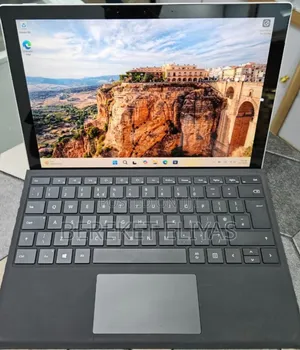 New Laptop Microsoft Surface Pro 7+ 16GB Intel Core i7 SSD 256GB
