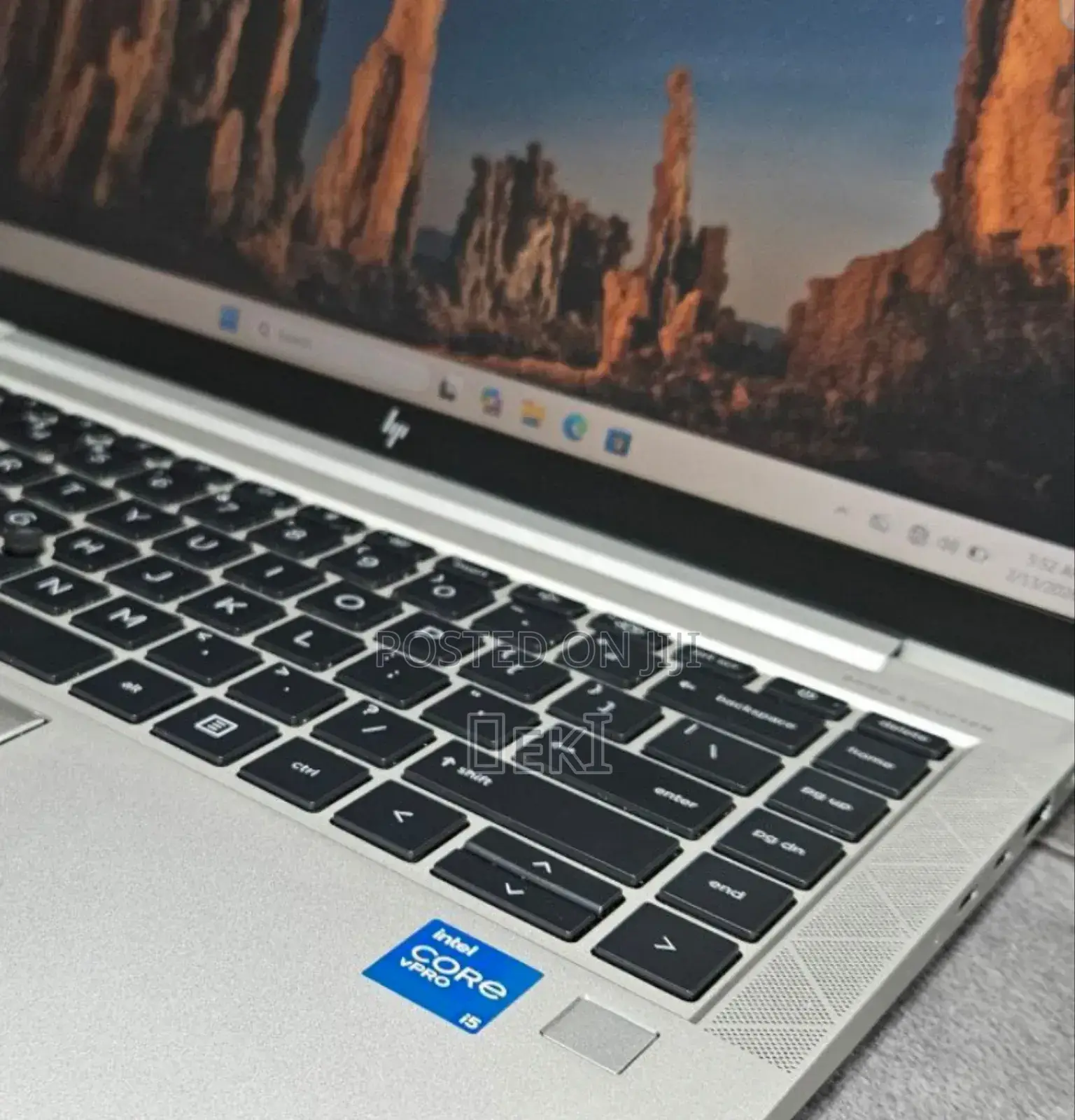 New Laptop HP EliteBook 840 G8 16GB Intel Core i5 SSD 512GB