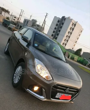 Suzuki Dzire 2022 Silver
