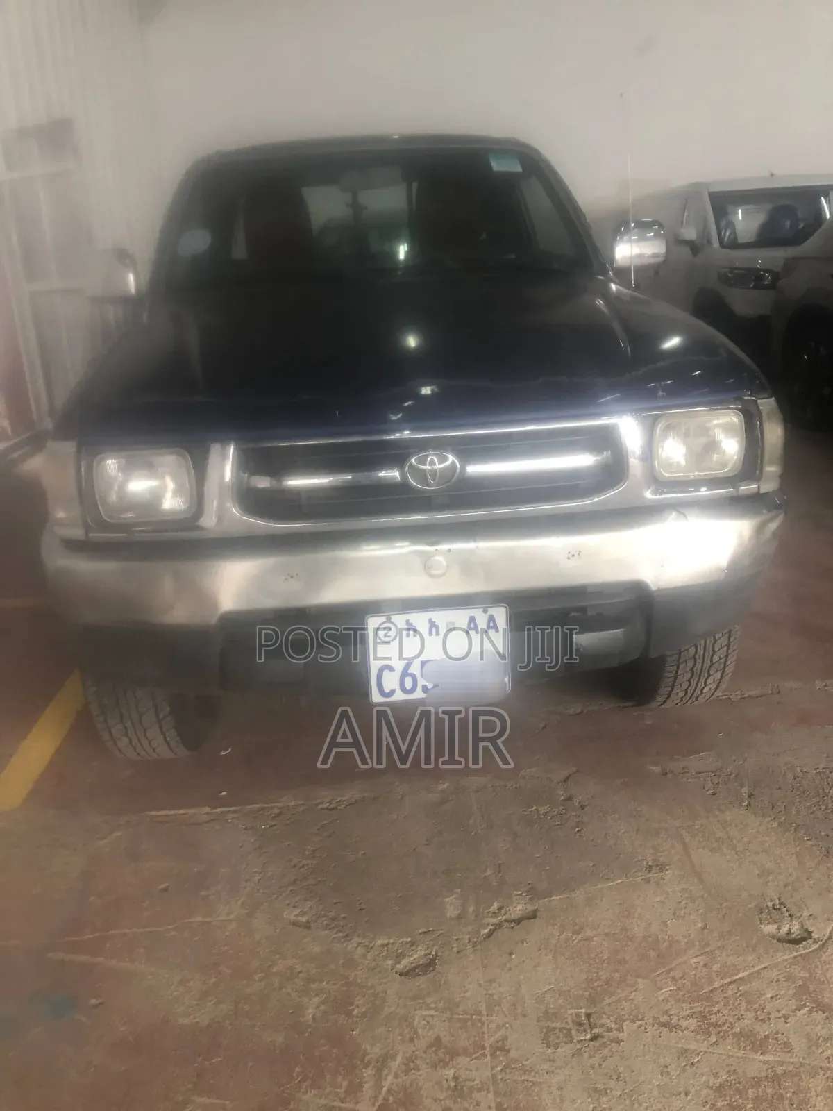 Toyota Hilux 2001 Gray