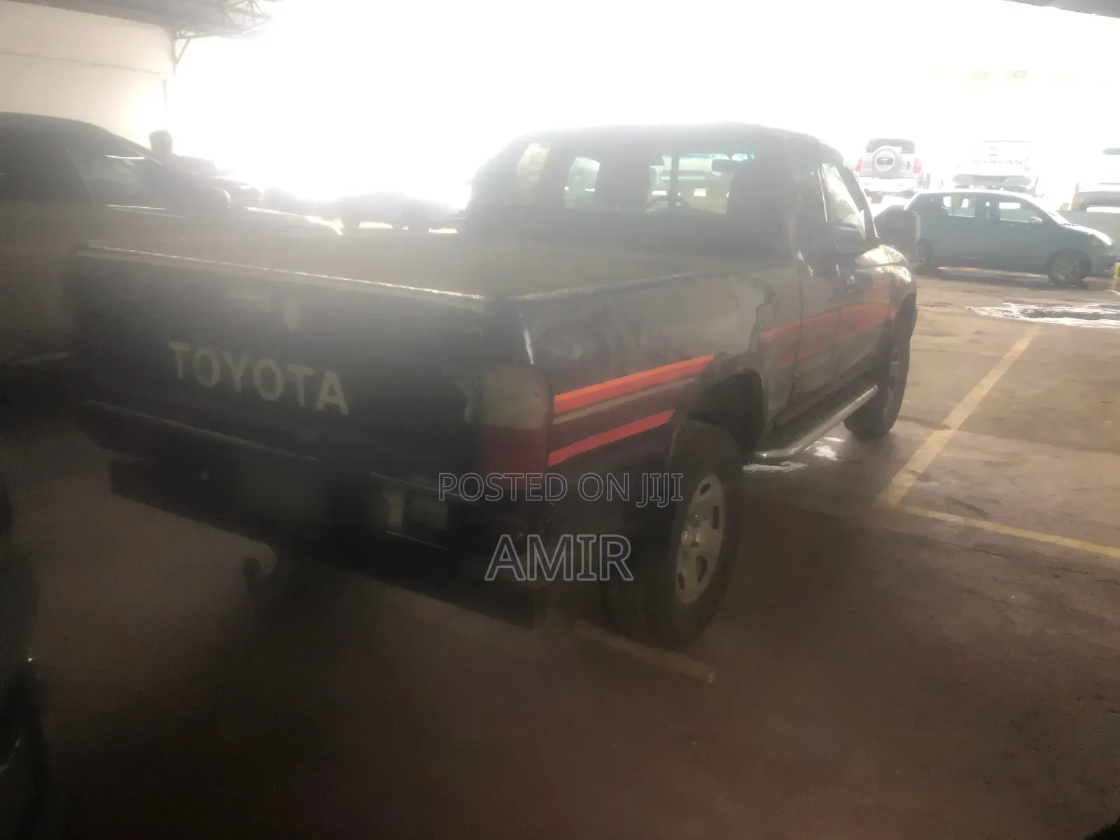 Toyota Hilux 2001 Gray