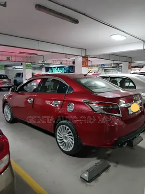 Toyota Yaris 2014 Red