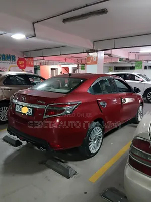 Toyota Yaris 2014 Red