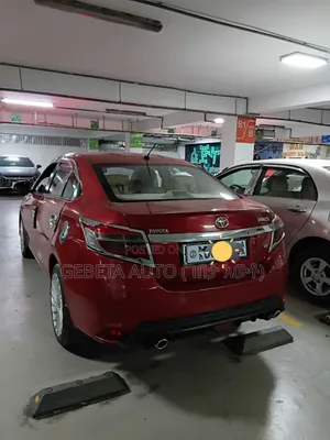 Toyota Yaris 2014 Red