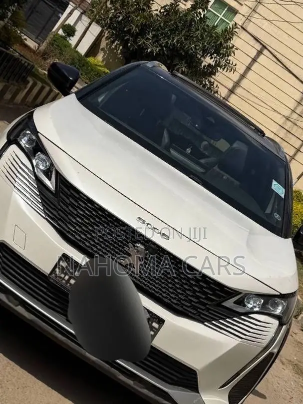 Peugeot 5008 2021 White