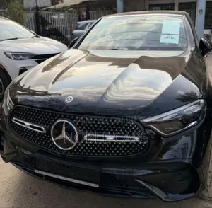 New Mercedes-Benz GLC-Class GLC 300 4MATIC AWD 2023 Matt Black