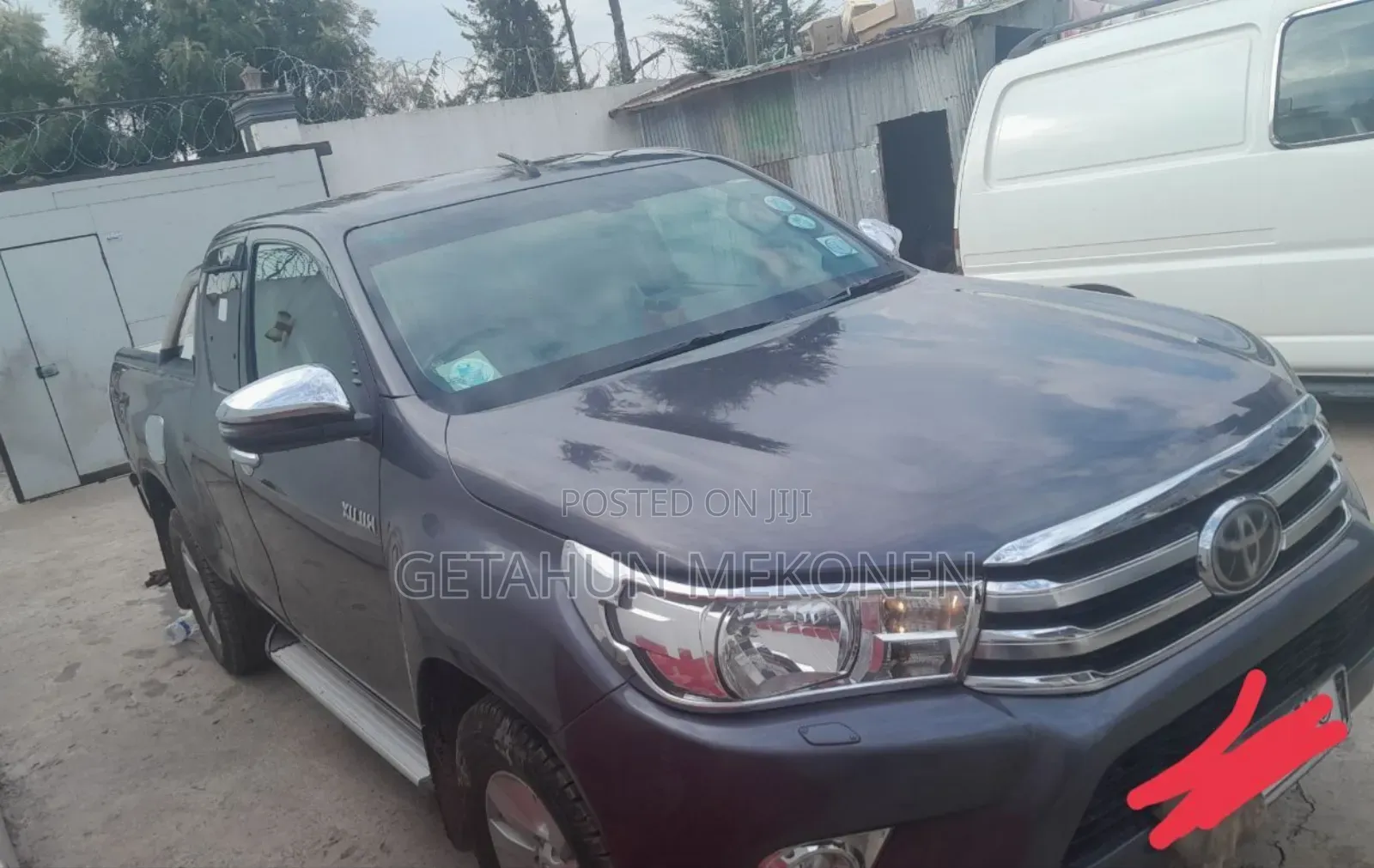 Toyota Hilux 2020 Gray