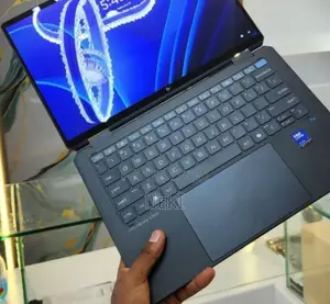 New Laptop HP OmniBook Ultra Flip 14" 16GB Intel Core Ultra 7 SSD 1T