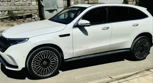 New Mercedes-Benz EQC EQC400 4MATIC 2023 White