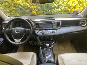 Toyota RAV4 2015 Black