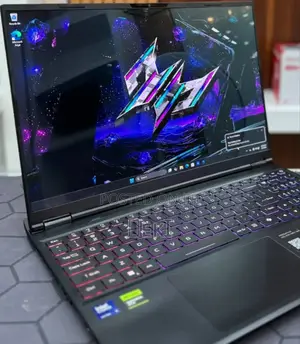 New Laptop Acer Predator Helios 300 32GB Intel Core Ultra 9 SSD 1T