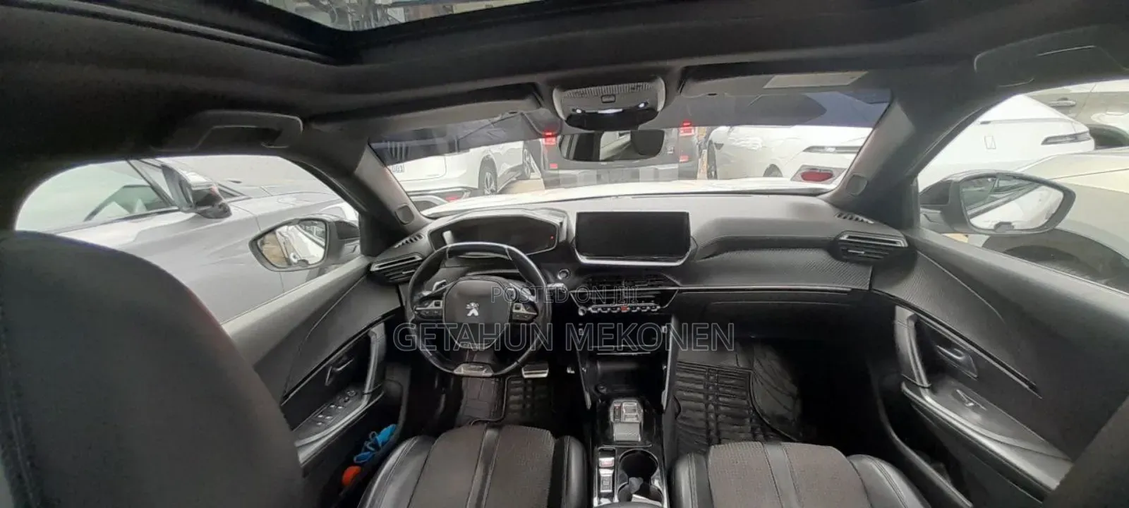 Peugeot 2008 2022 White
