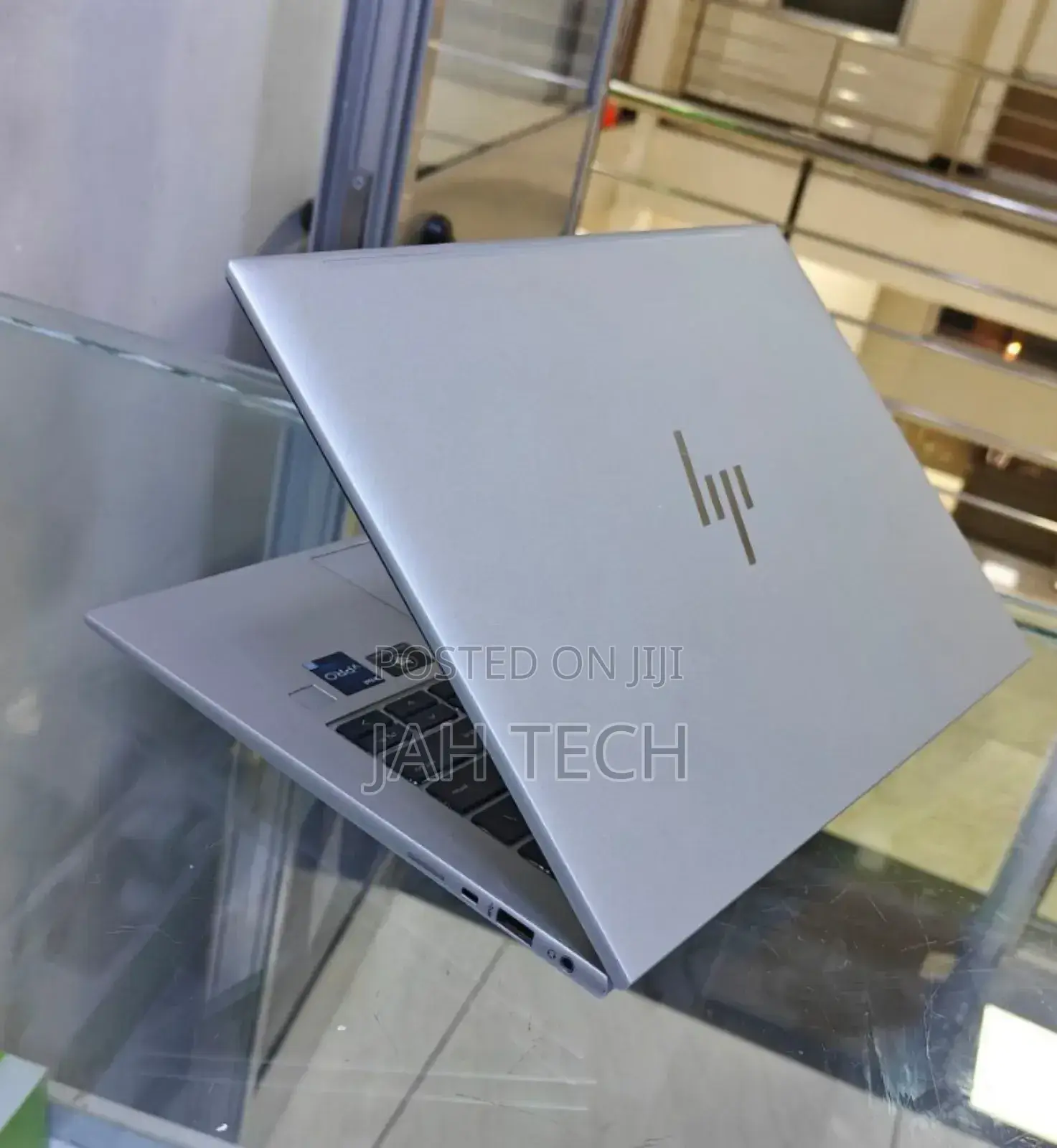 New Laptop HP EliteBook 840 G9 16GB Intel Core i7 SSD 512GB