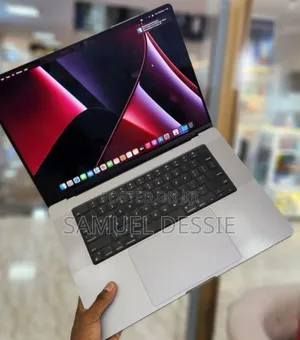 New Laptop Apple MacBook Pro 2021 M1 32GB Apple M1 SSD 1T