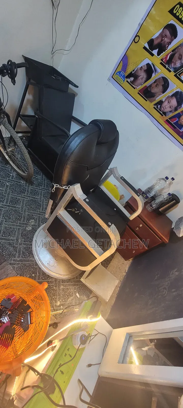 Local Barbar Chair
