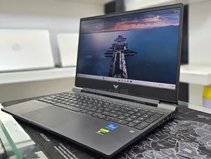 New Laptop HP Victus 15 16GB Intel Core i5 SSD 512GB