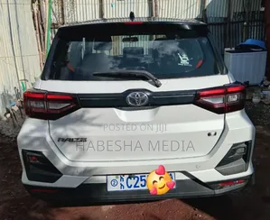 New Toyota Raize 1.0 AWD 2023 White