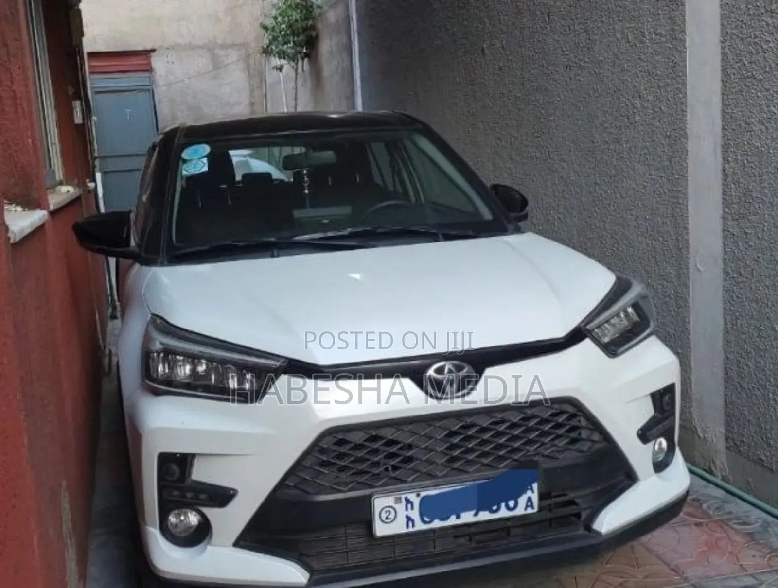 New Toyota Raize 1.0 AWD 2023 White