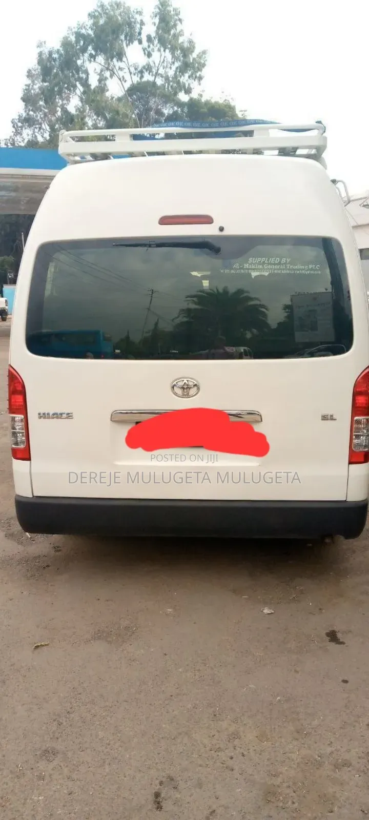 Toyota HiAce 2013 White